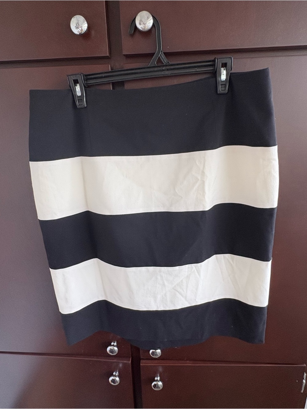 Nine West Black and White Striped Pencil Skirt with zipper size 14